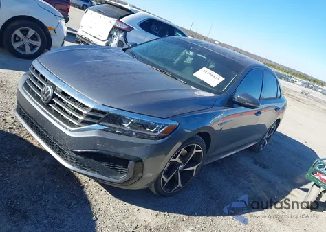 2020 Volkswagen Passat 2.0T R-Line from USA, damaged, VIN 1VWMA7A36LC026697